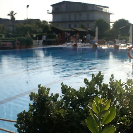 Nettuno Resort 4*